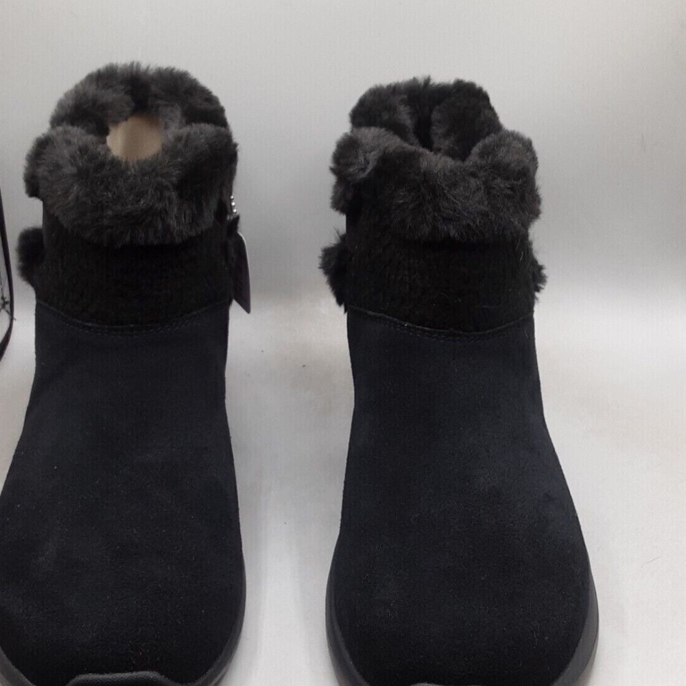 New Skechers On The Go City 2 Cozy Vibe Boots Booties Women's Black Faux Fur - Picture 6 of 8
